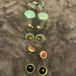 Vintage Clip on Earrings six pairs